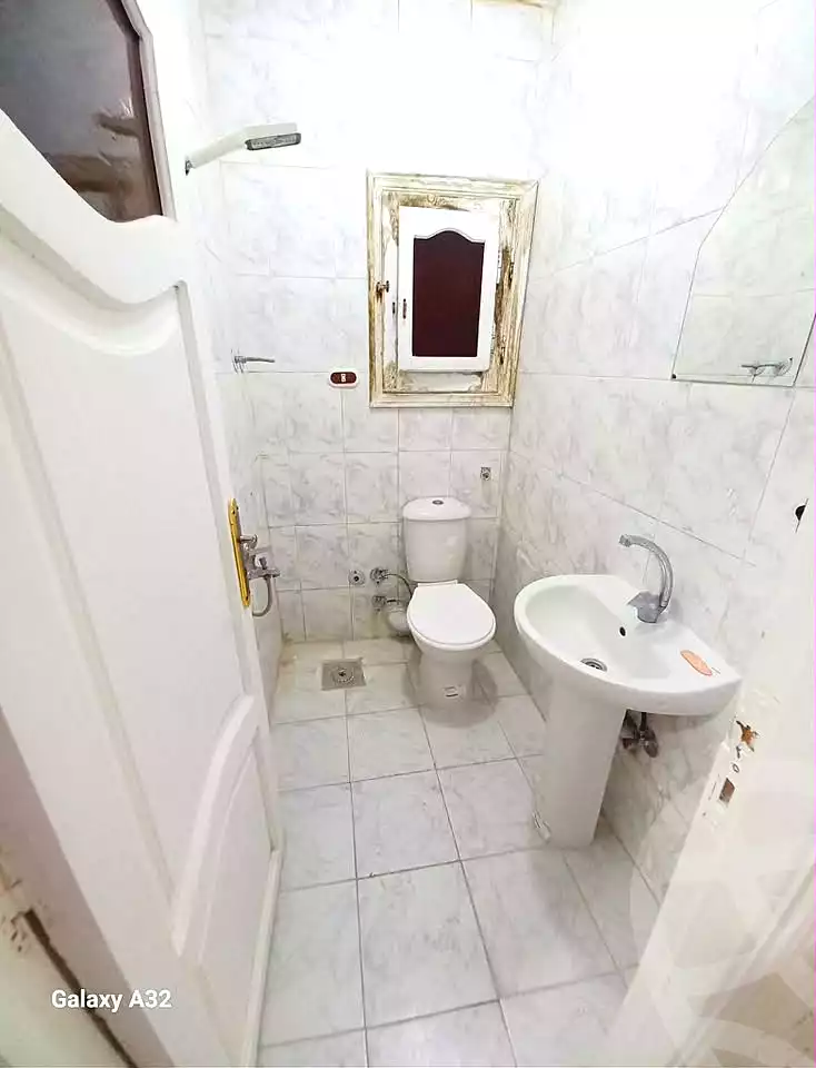 https://aqarmap.com.eg/ar/listing/7363795-for-sale-alexandria-al-agamy-lbytsh-el-hanafeya-st