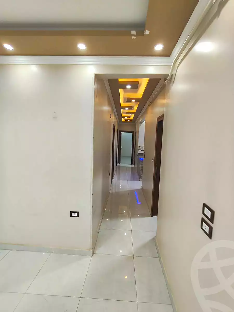 https://aqarmap.com.eg/ar/listing/7364322-for-rent-cairo-helwan-hadayek-helwan-nile-corniche-st