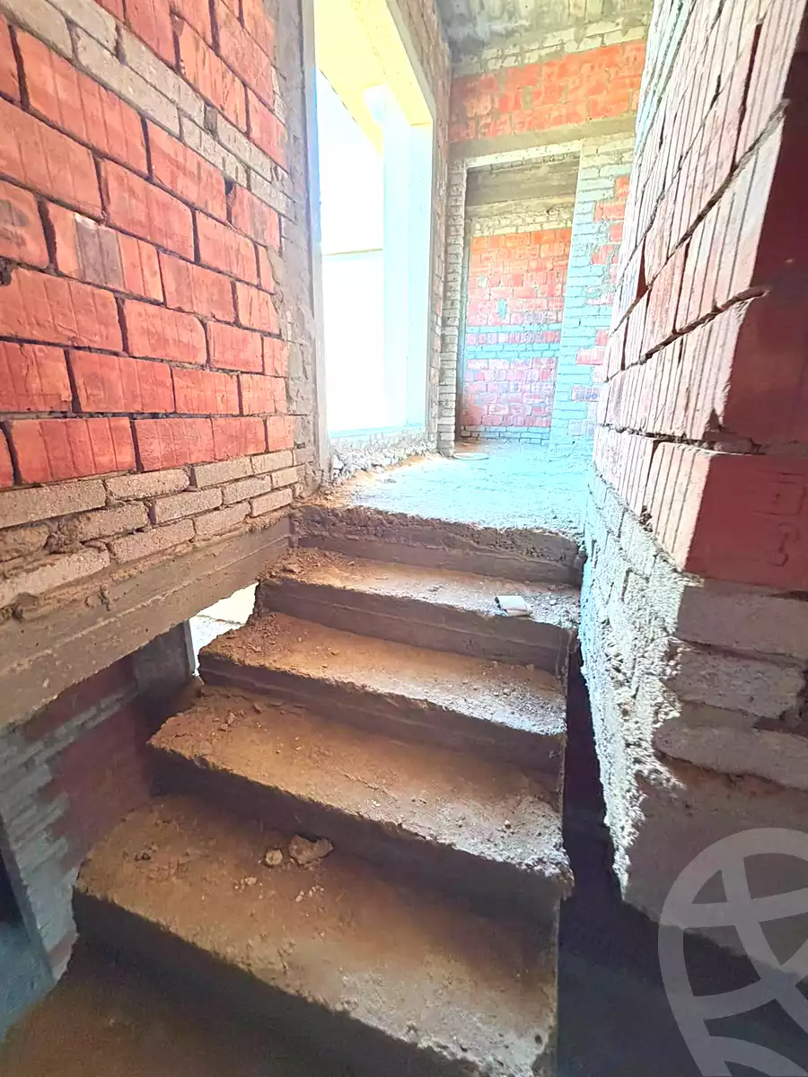 https://aqarmap.com.eg/ar/listing/7365094-for-sale-cairo-el-shorouk-compounds-maadi-view