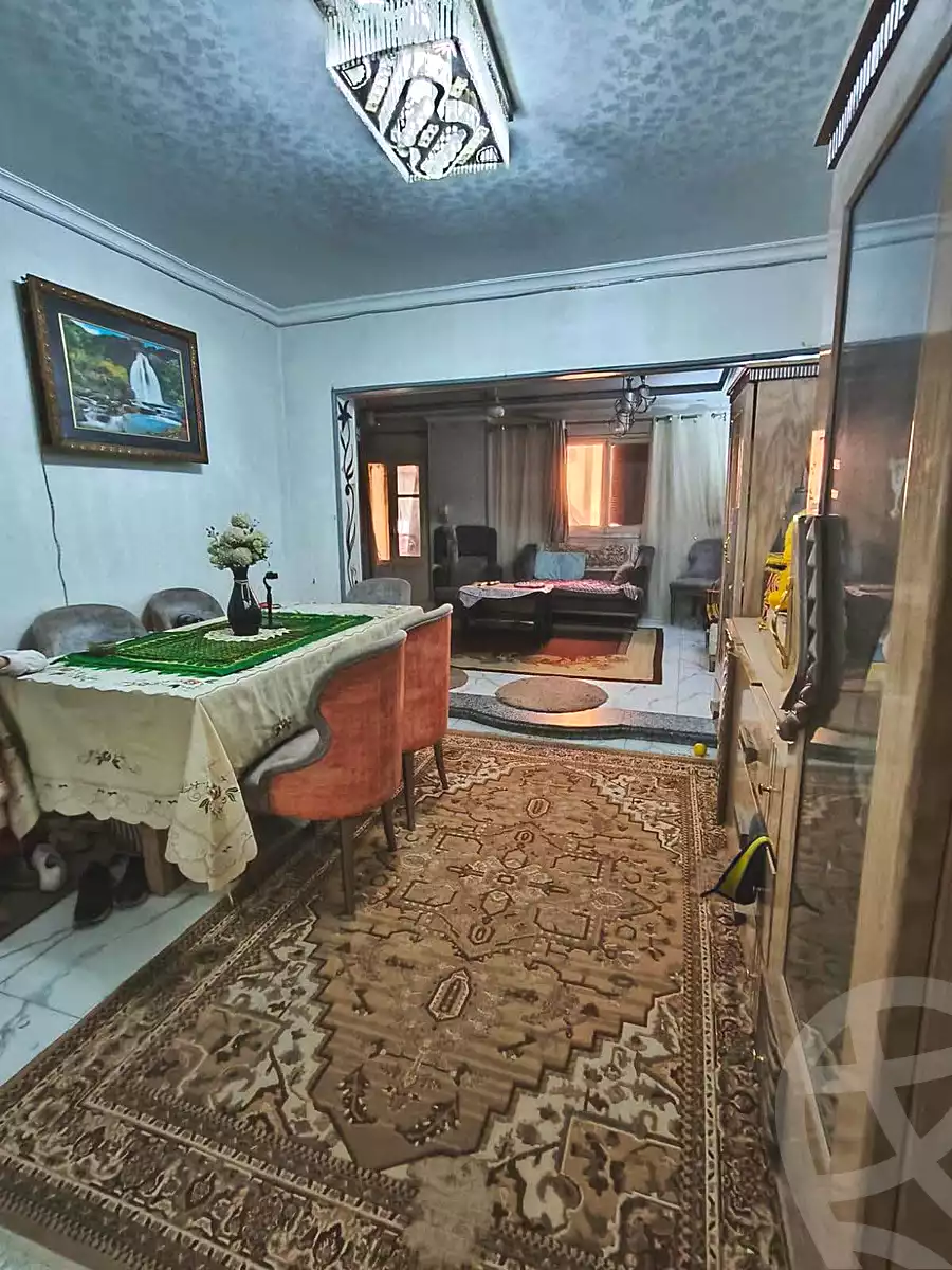 https://aqarmap.com.eg/ar/listing/7365163-for-sale-cairo-helwan-zou-el-fekar-basha-st