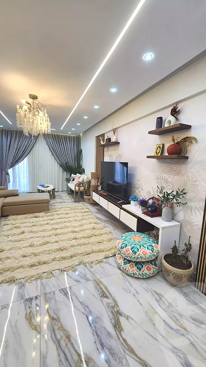 https://aqarmap.com.eg/ar/listing/7365198-for-sale-cairo-6th-of-october-compounds-mountain-view-icity-october-mv-park-mountain-view-icity-october