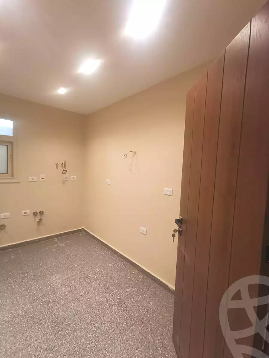 https://aqarmap.com.eg/ar/listing/7365327-for-sale-cairo-el-sheikh-zayed-city-mntq-fr-y-bmdyn-lshykh-zyd