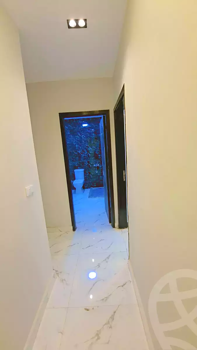 https://aqarmap.com.eg/ar/listing/7365515-for-sale-cairo-6th-of-october-el-ahyaa-neighborhood-2nd-divided-from-al-kafrawei-st
