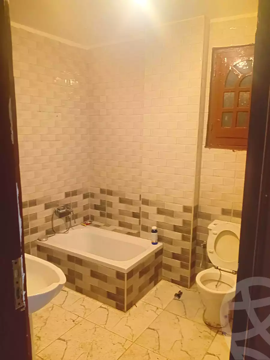 https://aqarmap.com.eg/ar/listing/7365922-for-sale-cairo-6th-of-october-el-ahyaa-neighborhood-7th-abdel-rahman-ibn-ouf-st