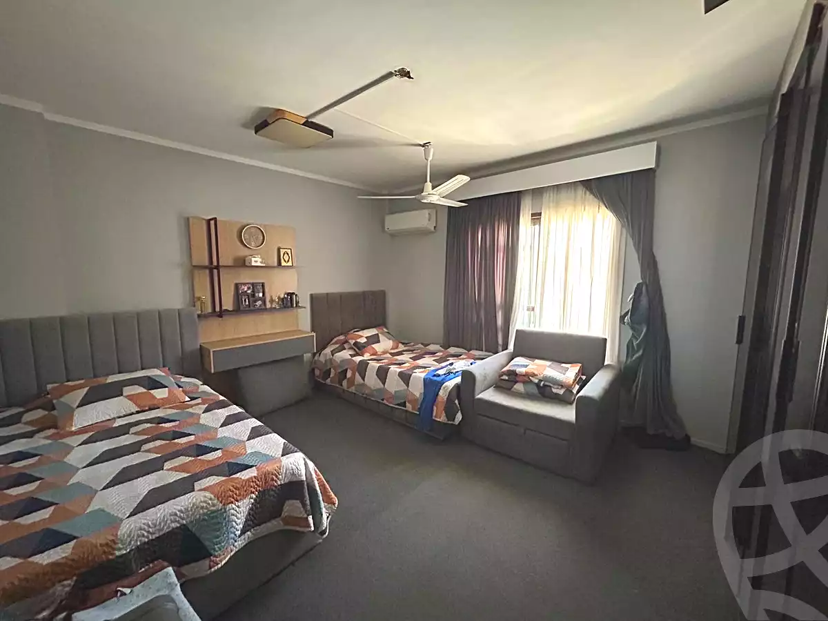 https://aqarmap.com.eg/ar/listing/7366363-for-sale-cairo-new-cairo-lrhb-city-phase-5-talaat-mostafa-st