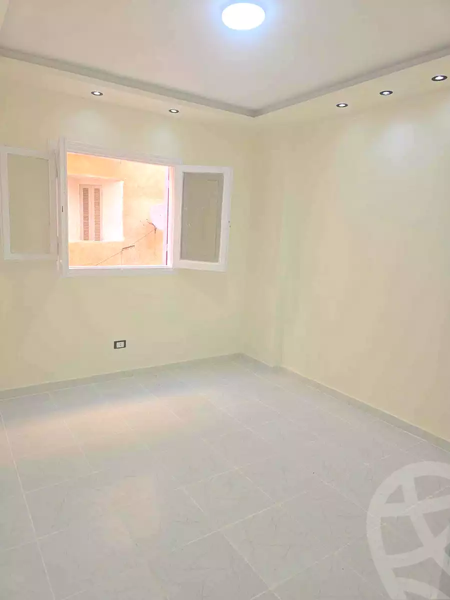 https://aqarmap.com.eg/en/listing/7366624-for-sale-alexandria-al-agamy-shataa-el-nakheel-street-61
