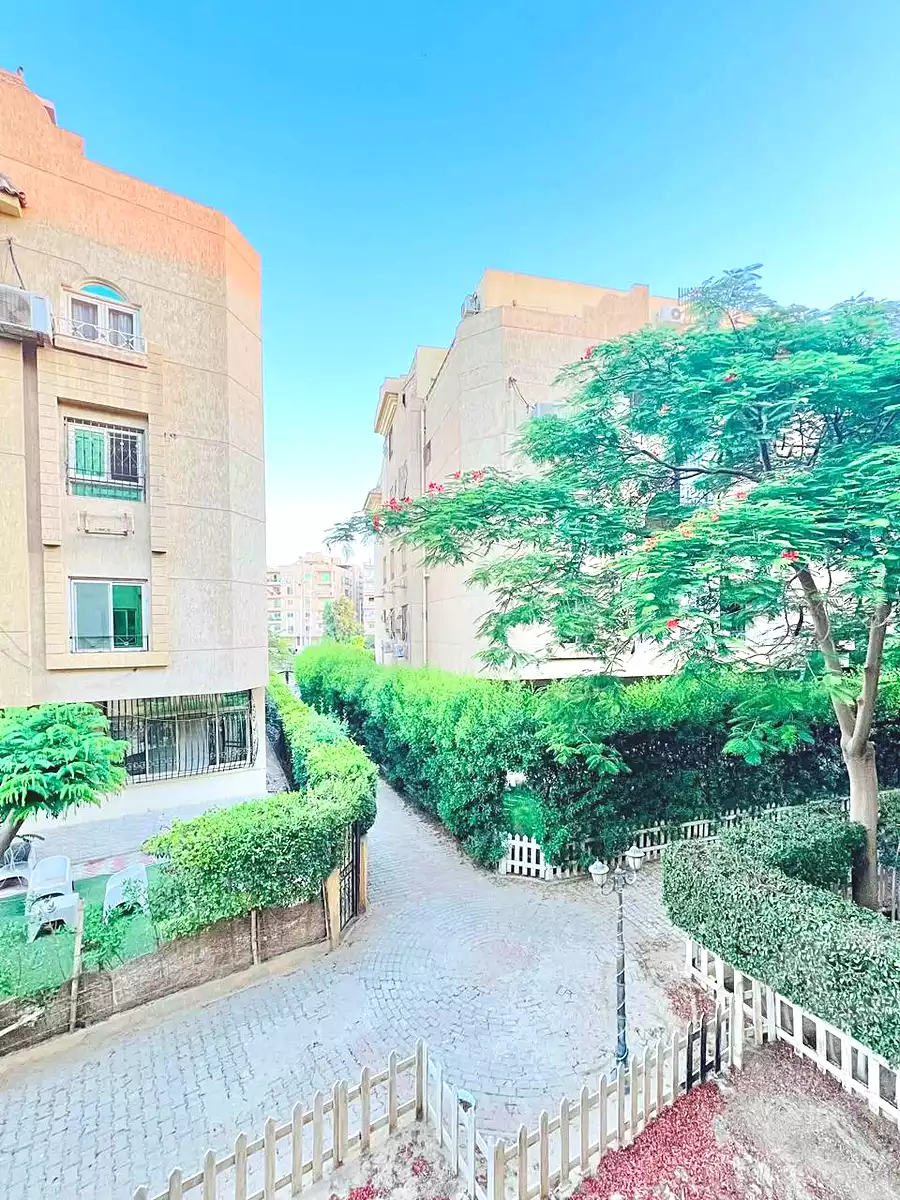 https://aqarmap.com.eg/en/listing/7366725-for-rent-cairo-el-sheikh-zayed-city-mntq-fr-y-bmdyn-lshykh-zyd