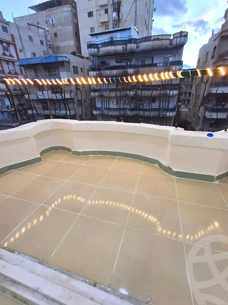 https://aqarmap.com.eg/en/listing/7366743-for-sale-alexandria-al-agamy-shataa-el-nakheel