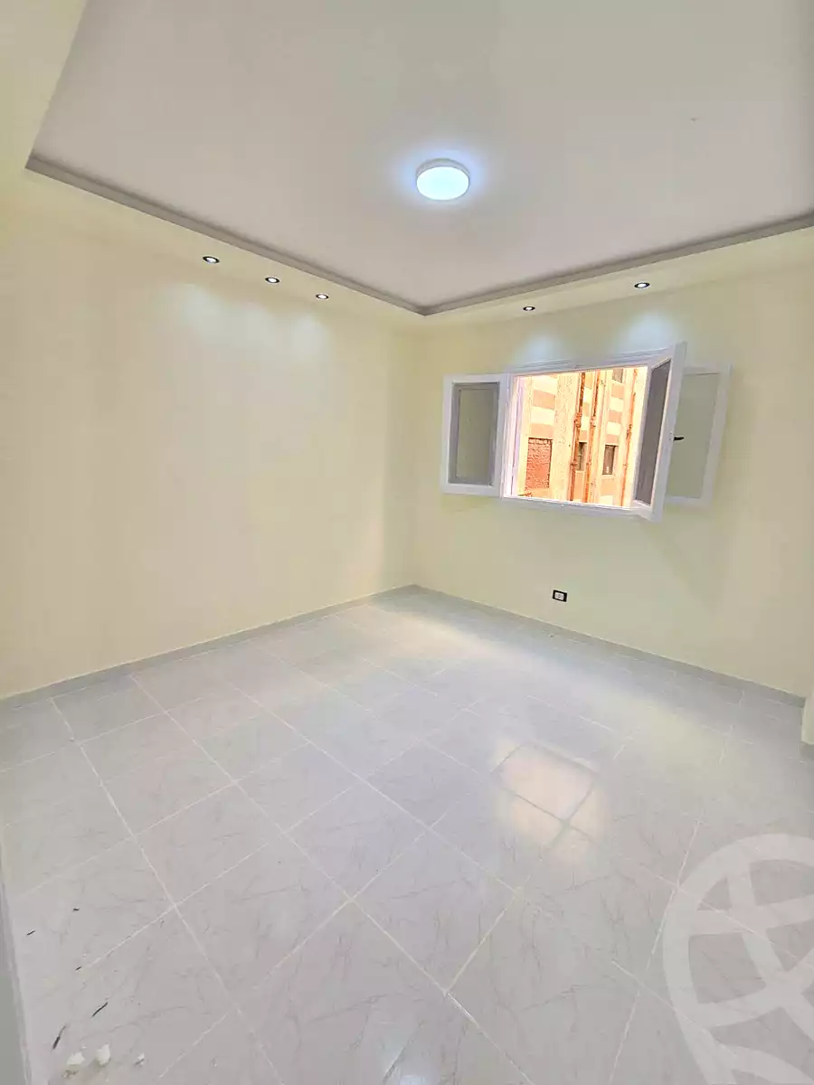 https://aqarmap.com.eg/ar/listing/7366749-for-sale-alexandria-al-agamy-shataa-el-nakheel