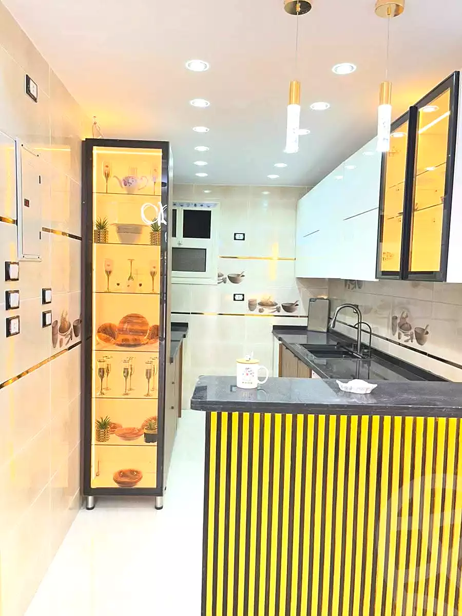 https://aqarmap.com.eg/en/listing/7366940-for-sale-cairo-ain-shams-ahmed-esmat-st