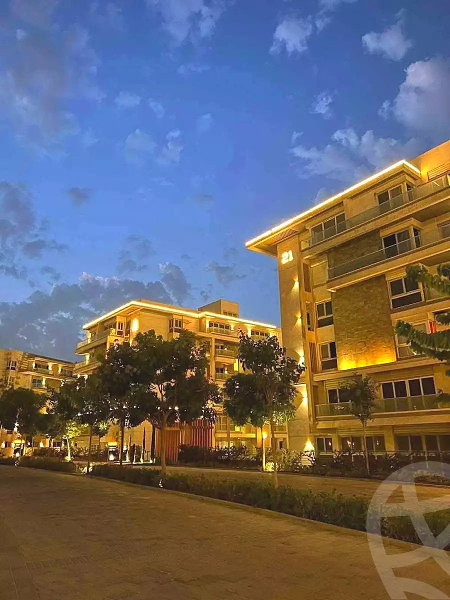 https://aqarmap.com.eg/en/listing/7367060-for-sale-cairo-new-cairo-compounds-mwntn-fyw-y-syty-creek-park-mountain-view-icity