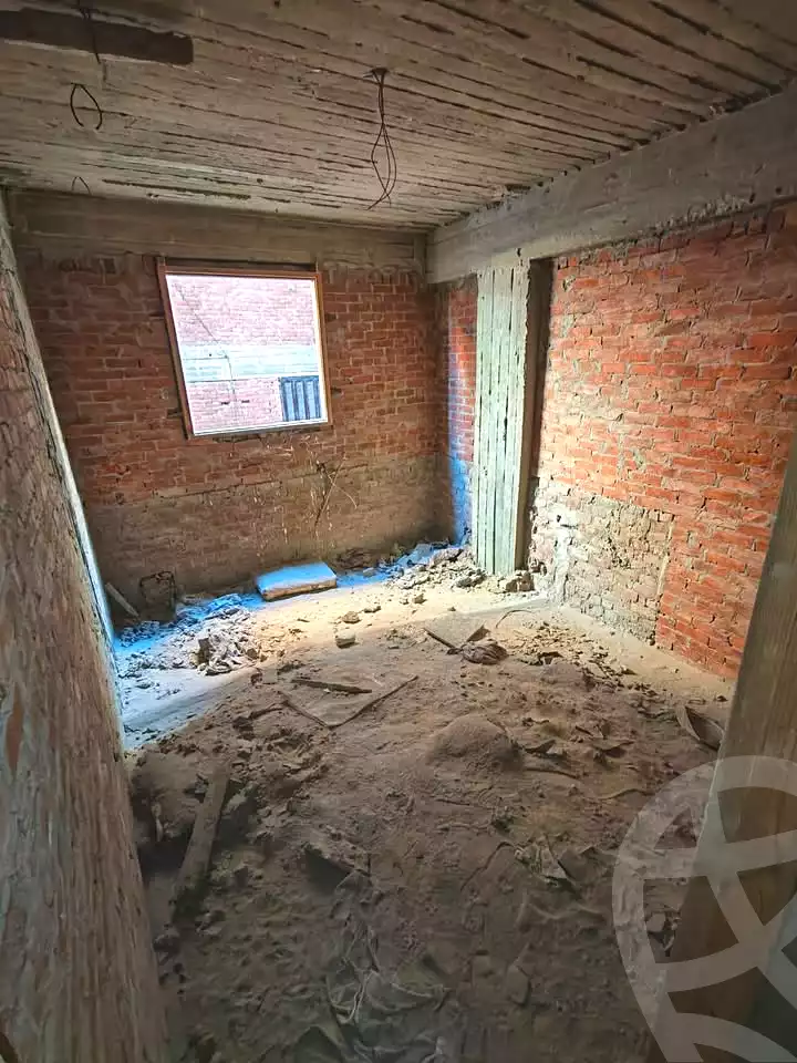 https://aqarmap.com.eg/en/listing/7367695-for-sale-alexandria-al-agamy-el-hanouvel-radwan-st