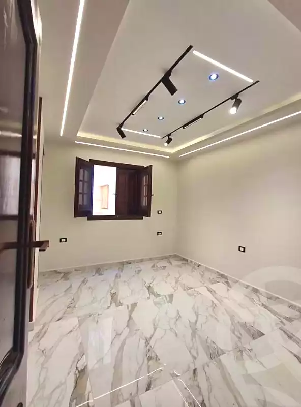 https://aqarmap.com.eg/ar/listing/7364850-for-sale-alexandria-al-agamy-bw-ywsf