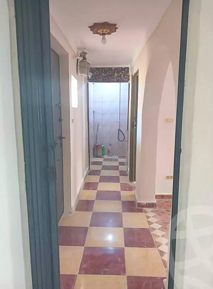 https://aqarmap.com.eg/ar/listing/7368100-for-sale-alexandria-el-asafra-l-sfr-qbly