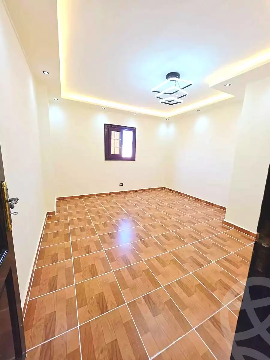 https://aqarmap.com.eg/ar/listing/7368120-for-sale-alexandria-al-agamy-shataa-el-nakheel-street-39