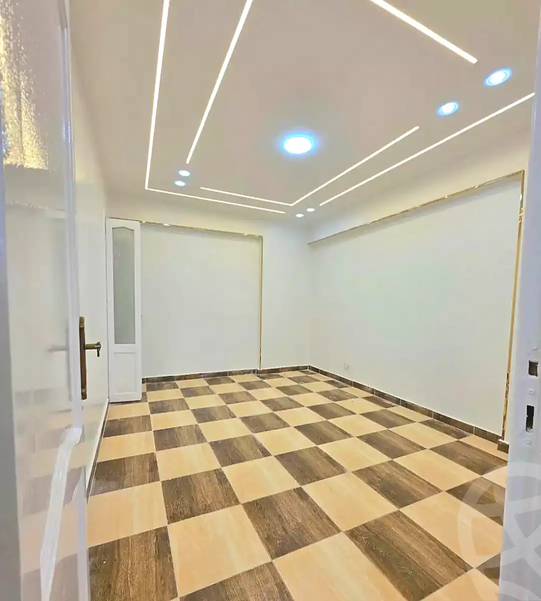 https://aqarmap.com.eg/en/listing/7368324-for-sale-alexandria-sydy-bshr-sydy-bshr-bhry-shr-mhmwd-l-yswy
