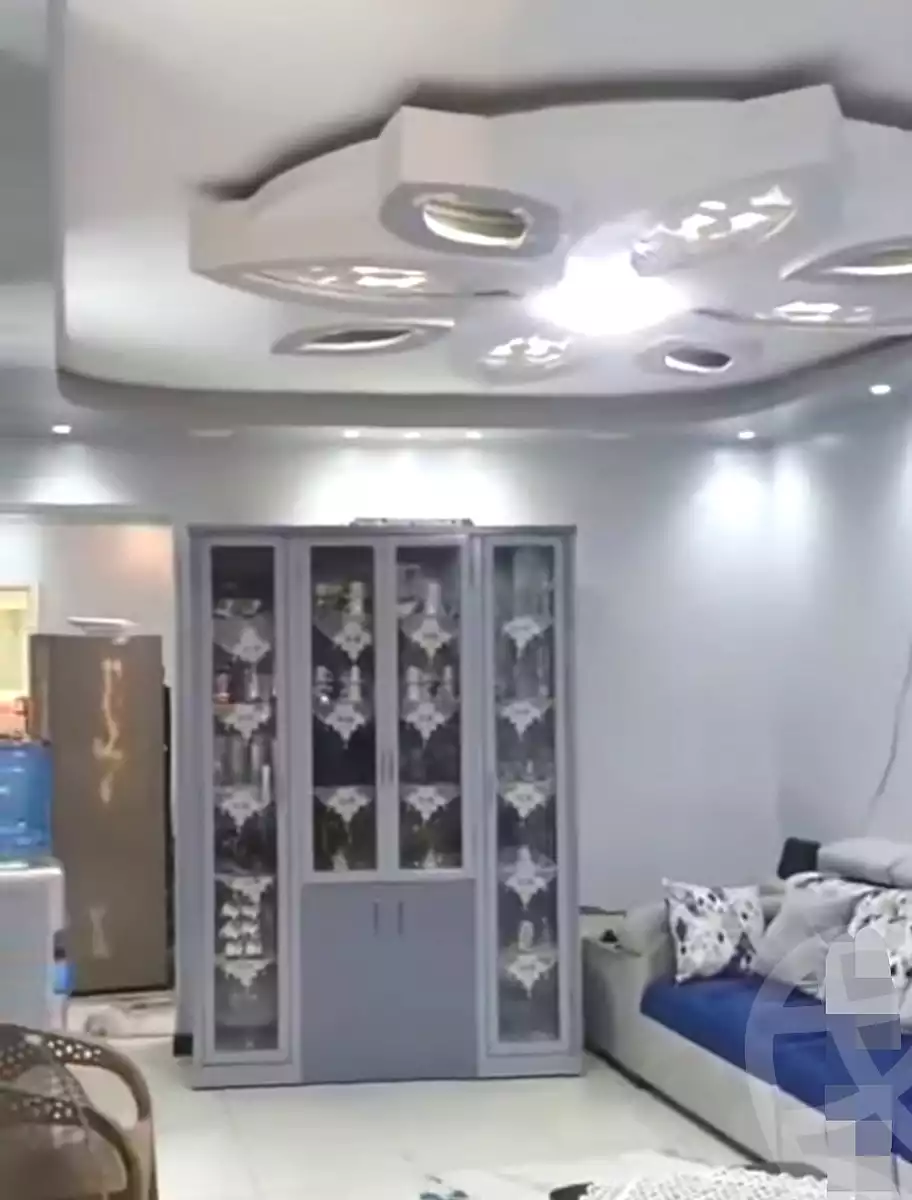 https://aqarmap.com.eg/ar/listing/7368358-for-sale-cairo-ain-shams-ahmed-esmat-st