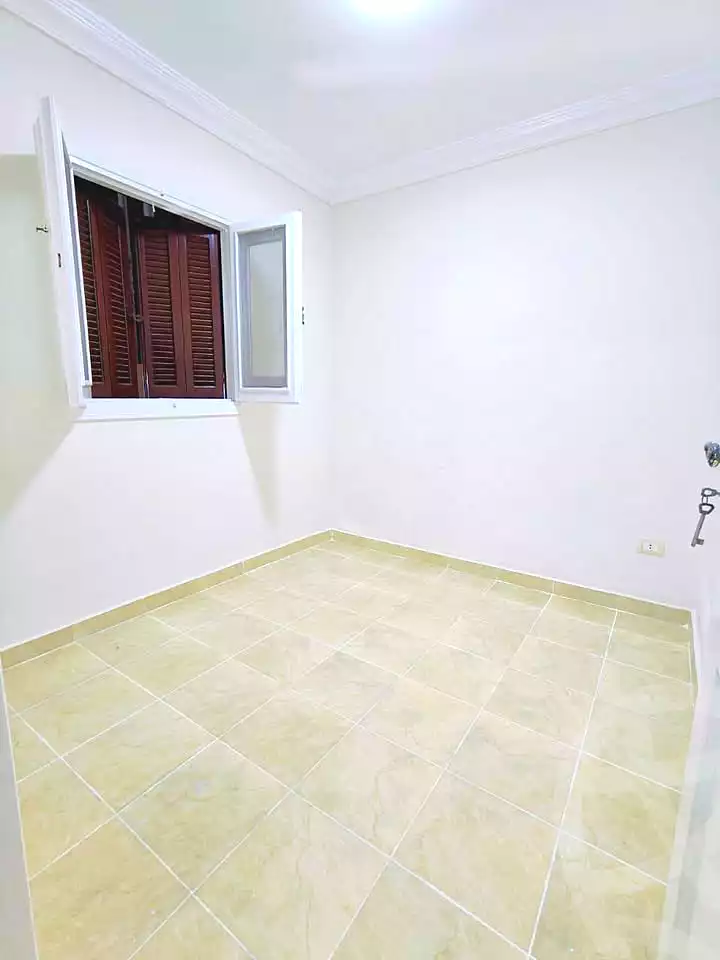 https://aqarmap.com.eg/en/listing/7368787-for-sale-alexandria-al-agamy-shataa-el-nakheel