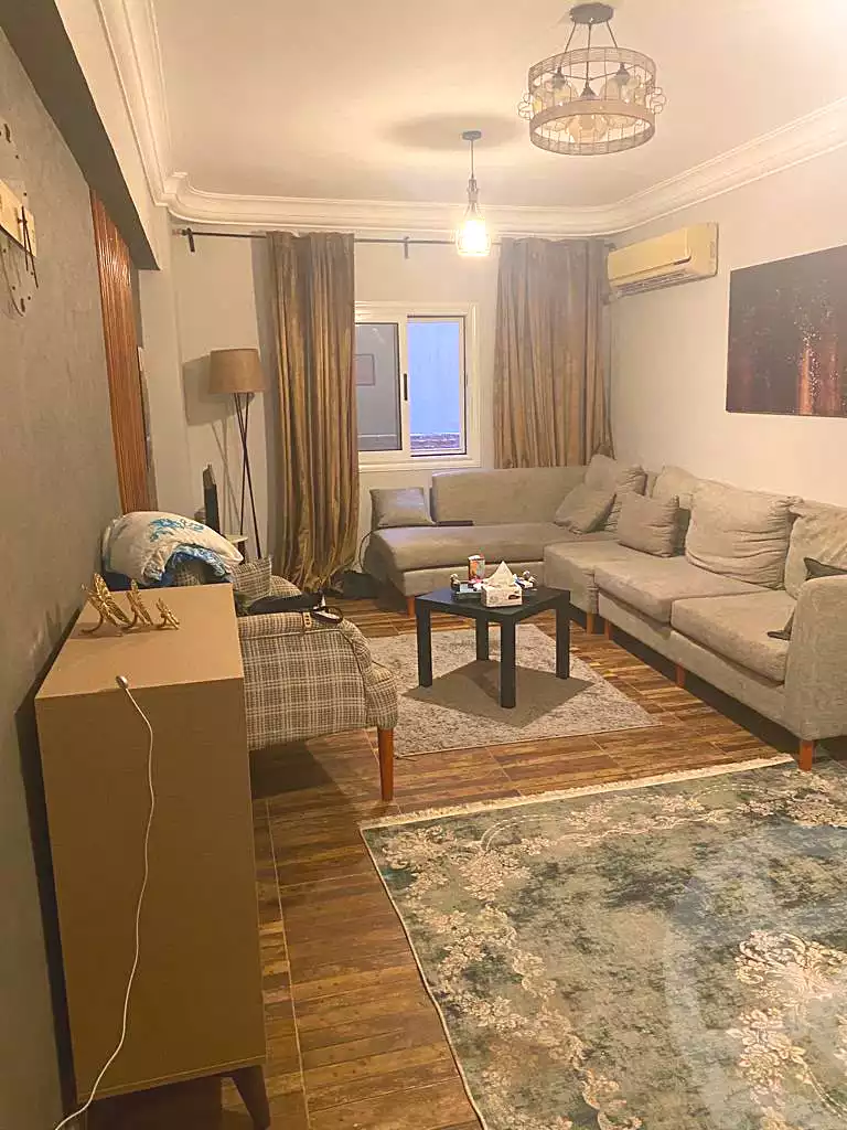 https://aqarmap.com.eg/ar/listing/7368839-for-rent-cairo-el-sheikh-zayed-city-el-hay-elthamen-lhkm