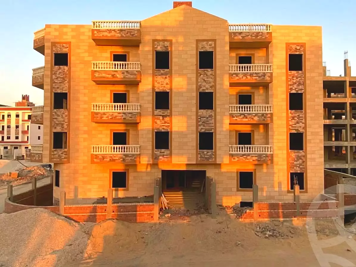 https://aqarmap.com.eg/ar/listing/7361809-for-sale-cairo-6th-of-october-hadaeq-october-golden-square
