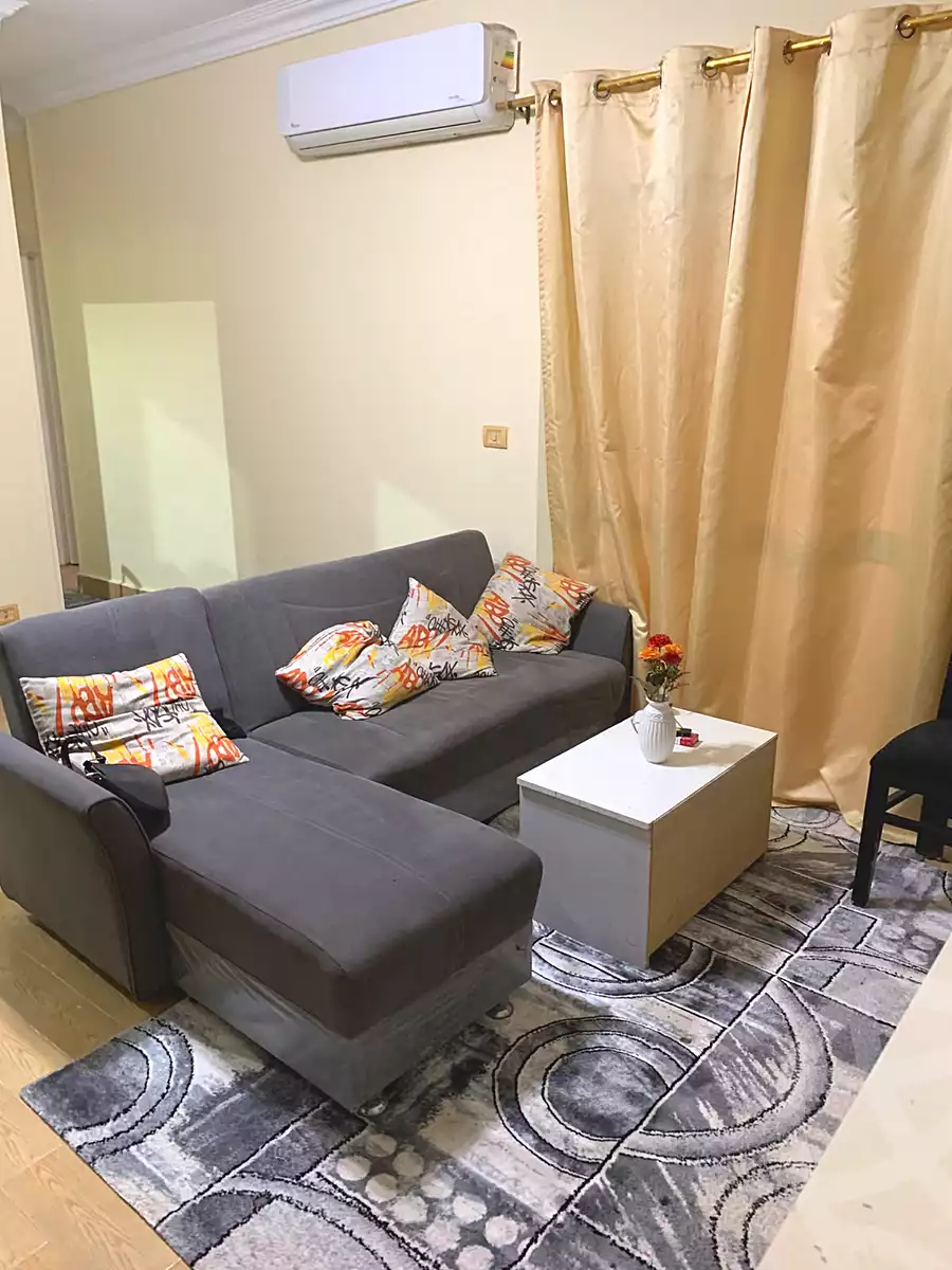 https://aqarmap.com.eg/ar/listing/7369105-for-rent-cairo-6th-of-october-hadaeq-october-compounds-el-montazah-compound