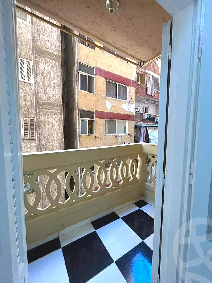 https://aqarmap.com.eg/ar/listing/7369139-for-sale-alexandria-sydy-bshr-sydy-bshr-bhry-shr-mhmd-njyb