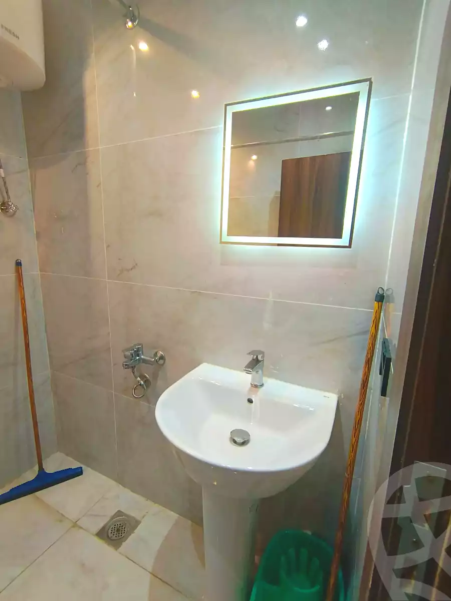 https://aqarmap.com.eg/en/listing/7369085-for-rent-cairo-6th-of-october-el-ahyaa-neighborhood-1st-eighth-neighborhood