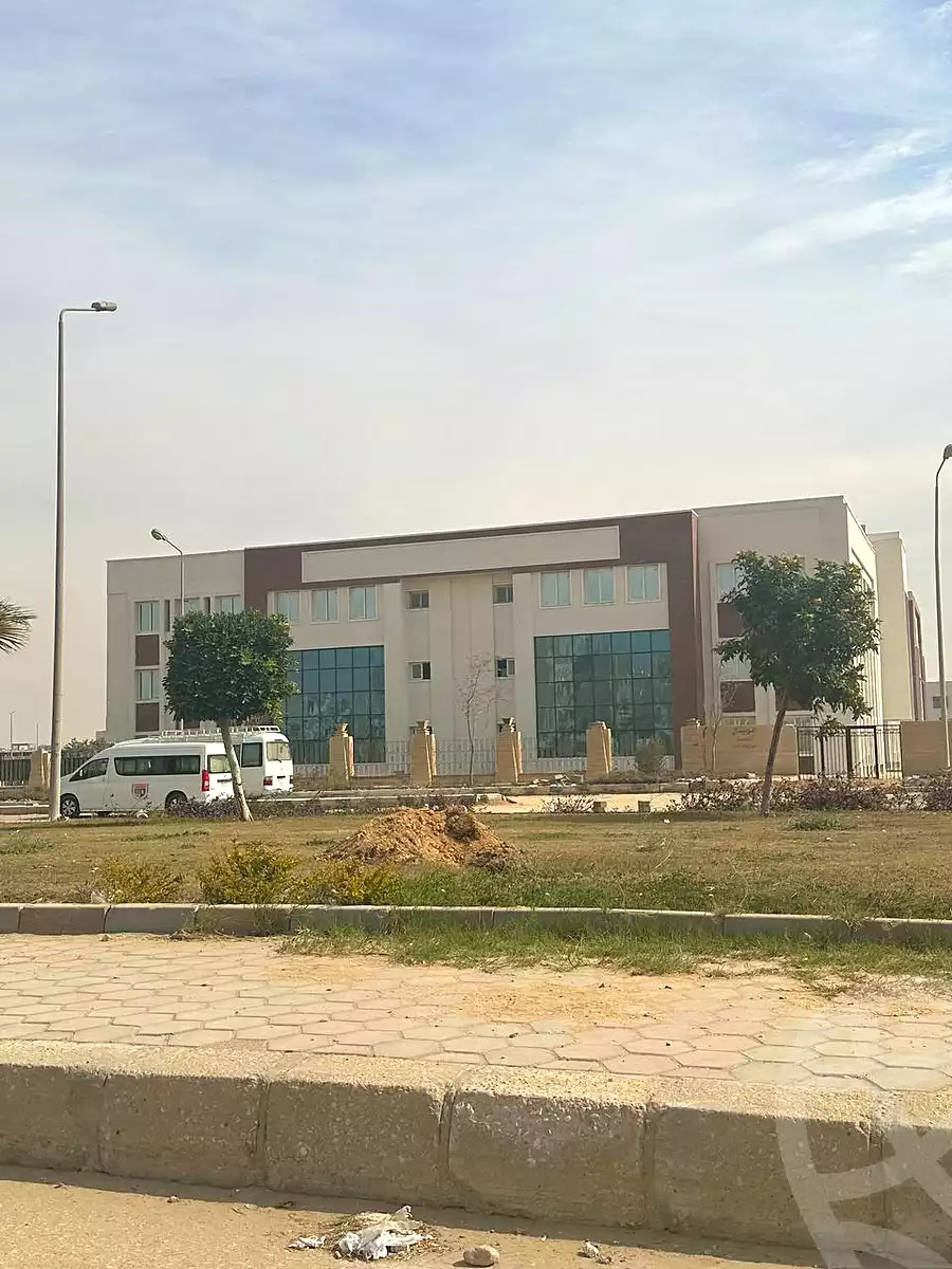 https://aqarmap.com.eg/ar/listing/7369163-for-sale-cairo-6th-of-october-hadaeq-october-golden-square