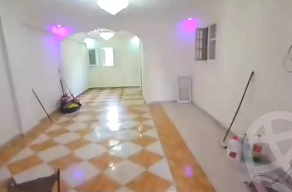 https://aqarmap.com.eg/en/listing/7369818-for-sale-alexandria-el-asafra-shr-45