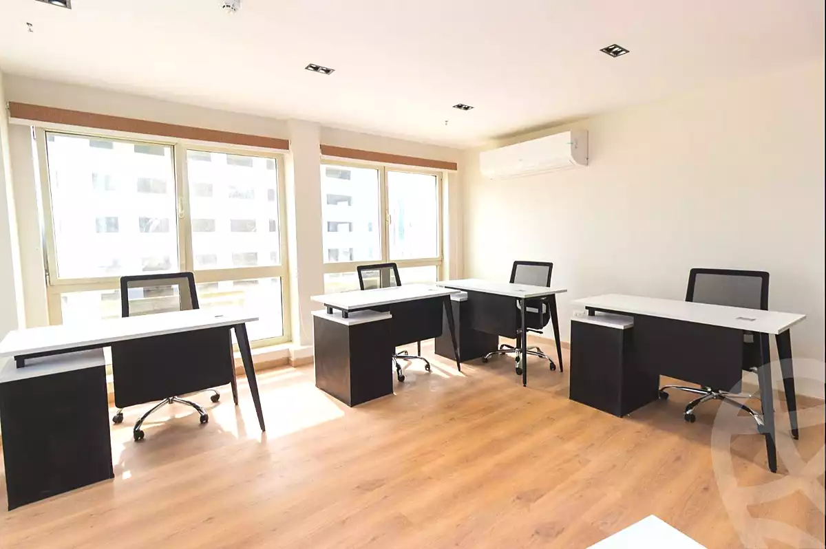 https://aqarmap.com.eg/ar/listing/7369881-for-rent-cairo-new-cairo-90th-street-south-teseen-st