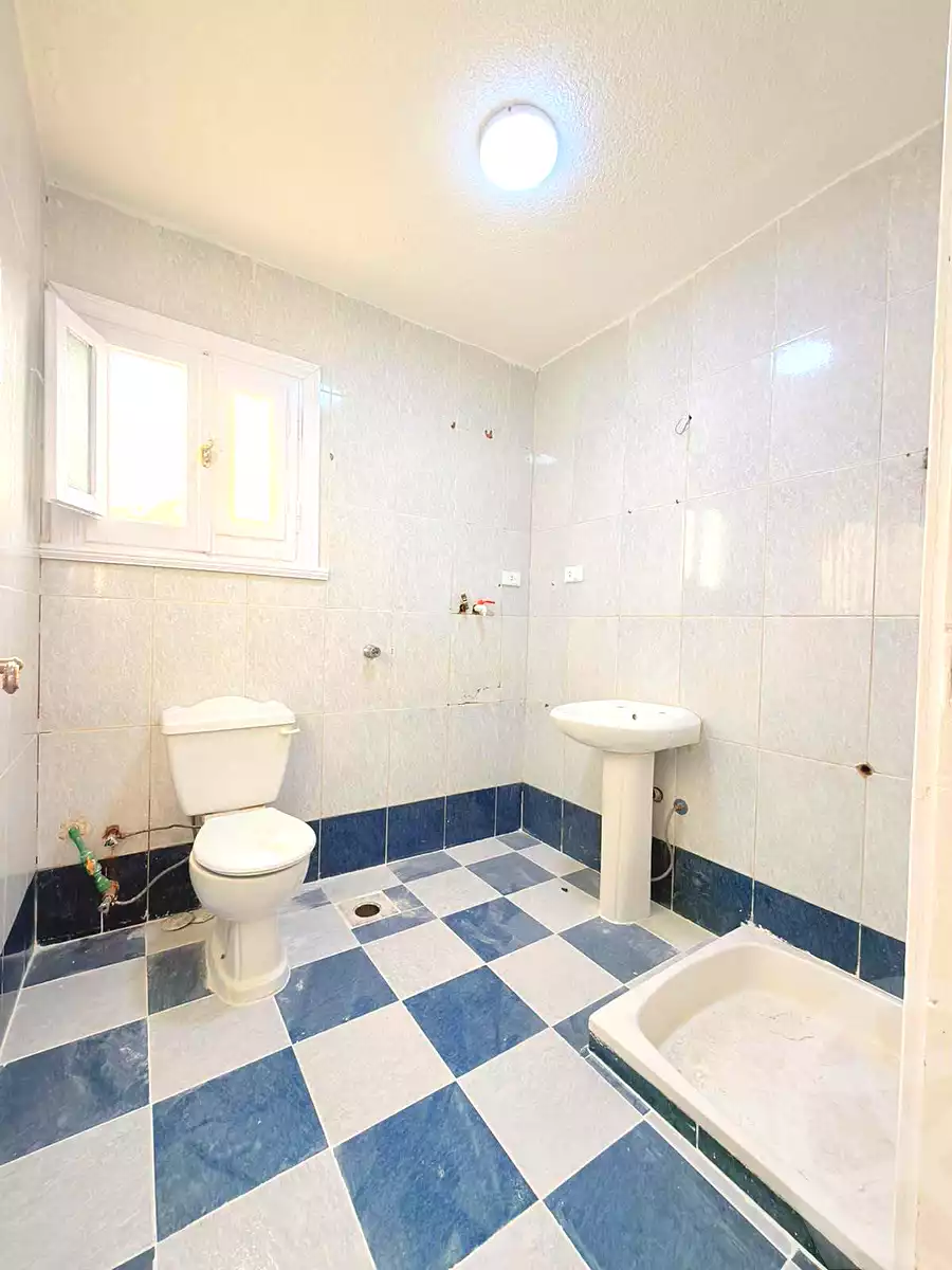 https://aqarmap.com.eg/ar/listing/7369966-for-sale-alexandria-al-agamy-shataa-el-nakheel