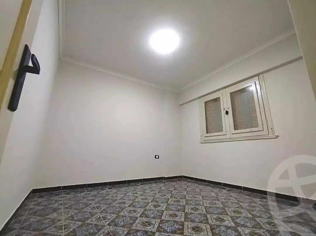 https://aqarmap.com.eg/en/listing/7370201-for-sale-alexandria-al-agamy-shataa-el-nakheel