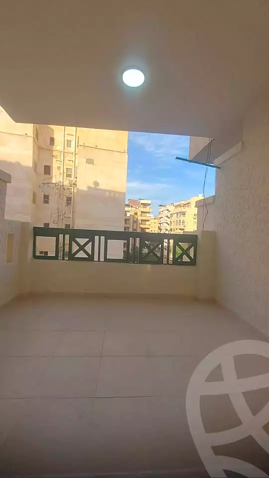 https://aqarmap.com.eg/en/listing/7370578-for-sale-alexandria-al-agamy-shataa-el-nakheel