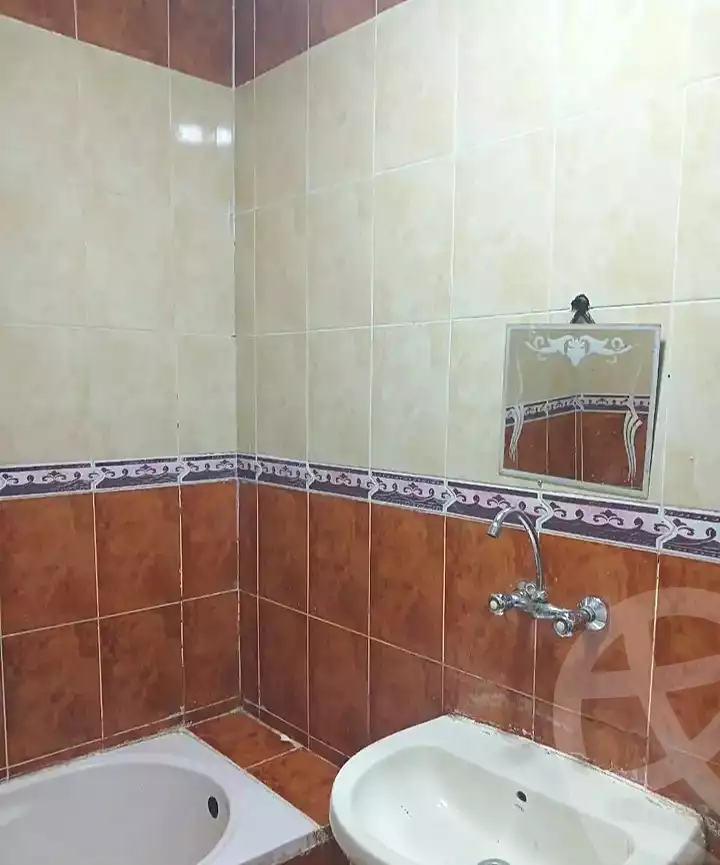 https://aqarmap.com.eg/en/listing/7371045-for-sale-alexandria-al-agamy-lbytsh