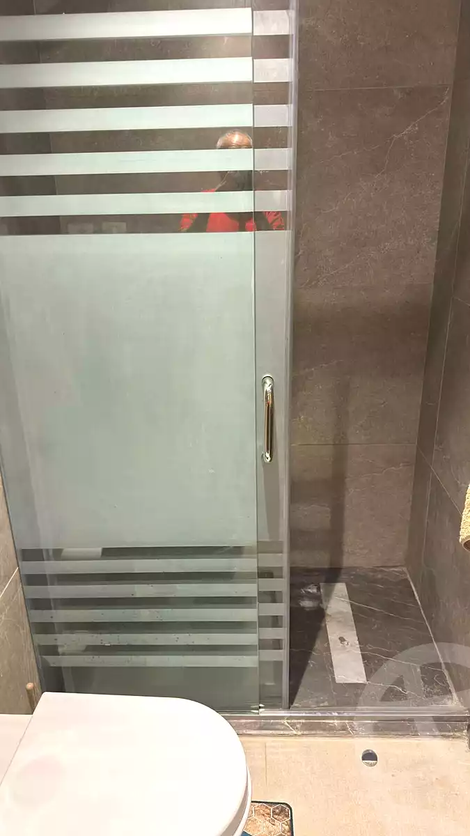 https://aqarmap.com.eg/ar/listing/7371321-for-rent-cairo-el-sheikh-zayed-city-compounds-zyd-wr-llttwyr-z-tower