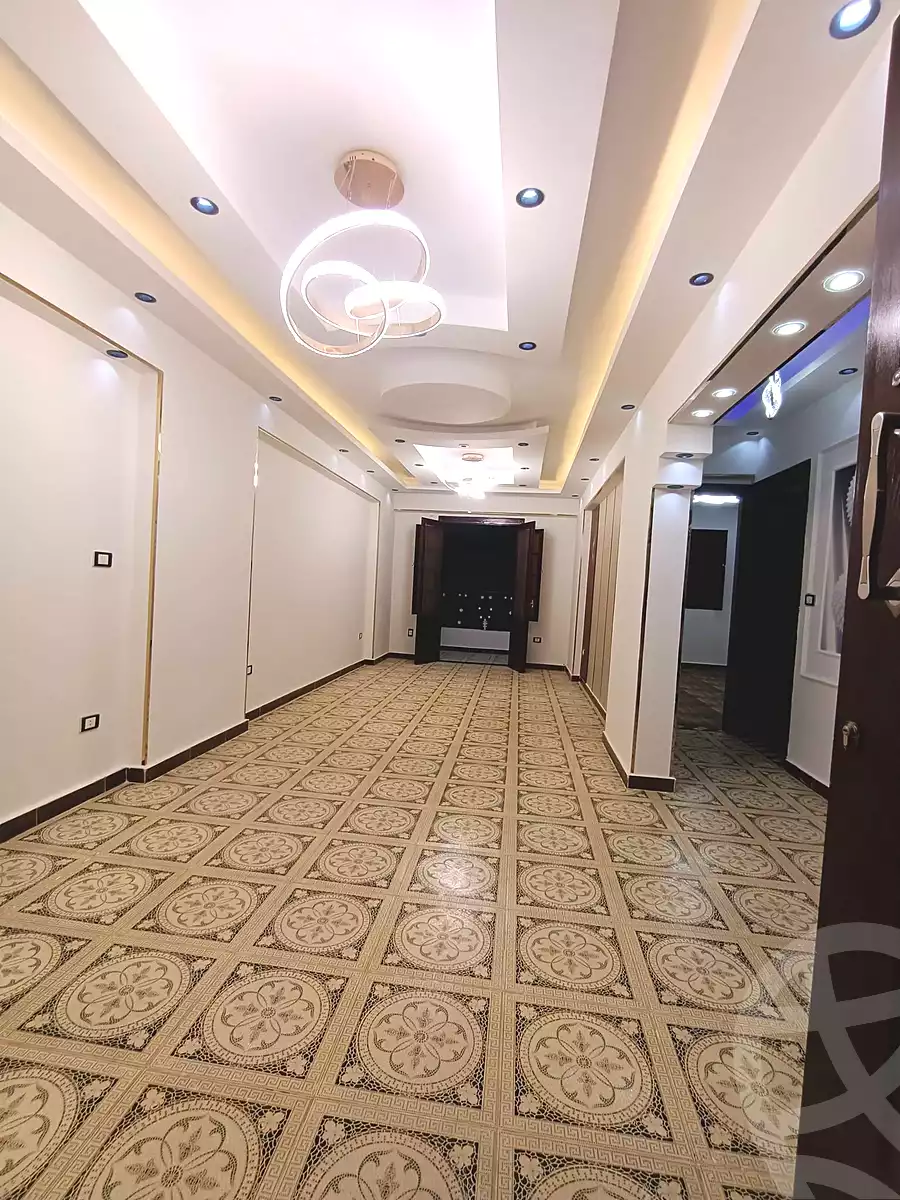 https://aqarmap.com.eg/ar/listing/7371363-for-sale-alexandria-al-agamy-bw-ywsf