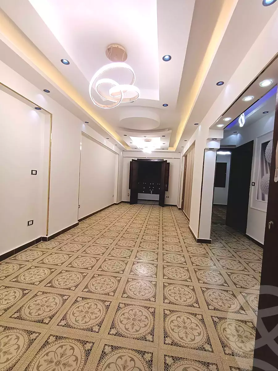 https://aqarmap.com.eg/ar/listing/7371425-for-sale-alexandria-al-agamy-bw-ywsf