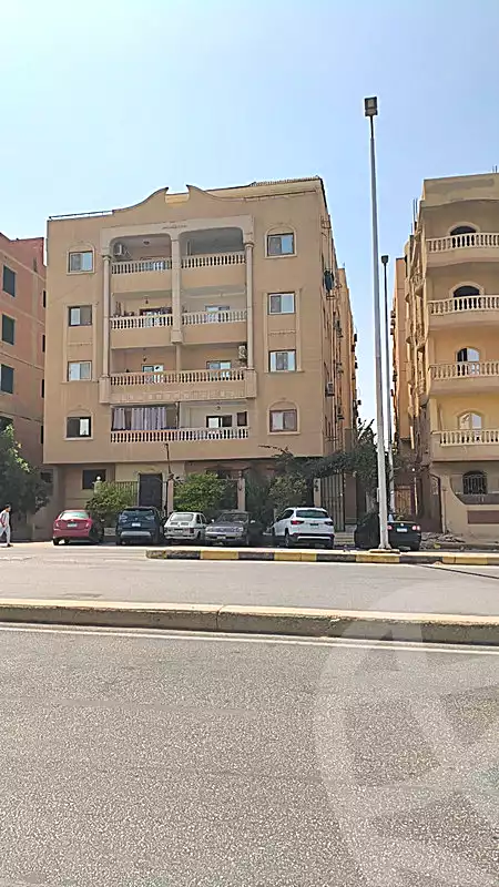 https://aqarmap.com.eg/ar/listing/7371438-for-sale-cairo-new-cairo-new-narges