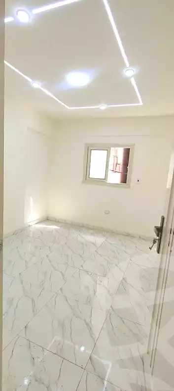 https://aqarmap.com.eg/ar/listing/7371484-for-sale-alexandria-al-agamy-lbytsh-shahr-al-assal-st