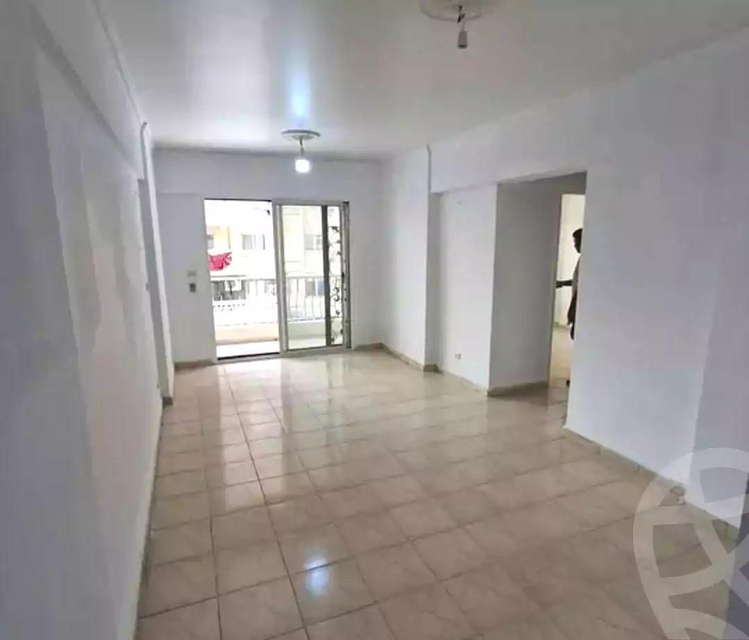https://aqarmap.com.eg/ar/listing/7371569-for-rent-alexandria-lsywf-city-light-mall