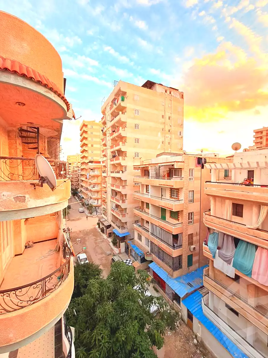 https://aqarmap.com.eg/en/listing/7371798-for-sale-alexandria-al-agamy-shataa-el-nakheel