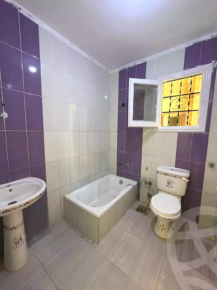 https://aqarmap.com.eg/ar/listing/7371804-for-sale-alexandria-al-agamy-shataa-el-nakheel
