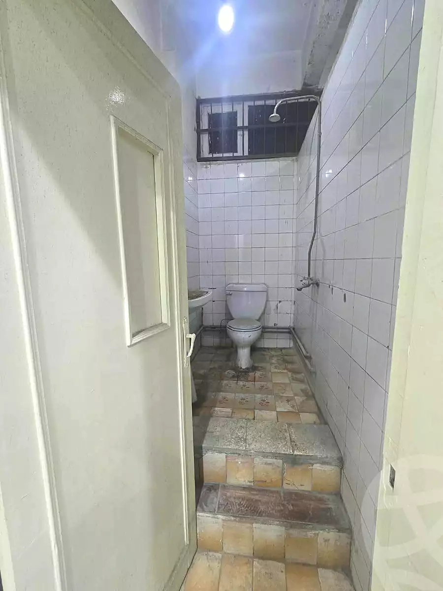 https://aqarmap.com.eg/en/listing/7372118-for-sale-cairo-helwan-helwan-el-sharkeya-khesro-basha-st