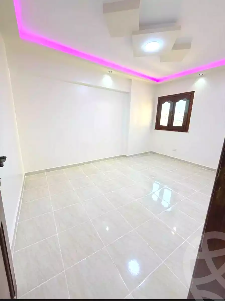 https://aqarmap.com.eg/ar/listing/7372496-for-sale-alexandria-al-agamy-shataa-el-nakheel