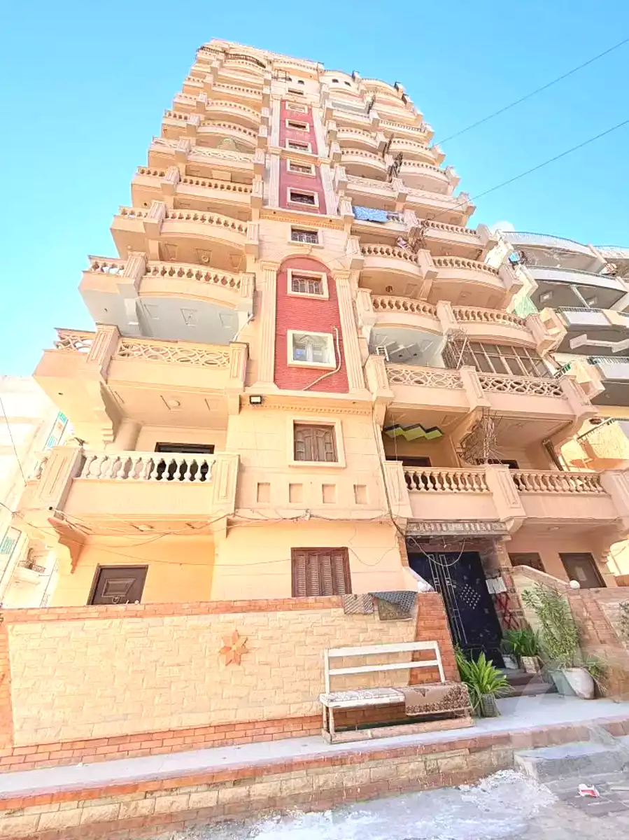 https://aqarmap.com.eg/ar/listing/7372496-for-sale-alexandria-al-agamy-shataa-el-nakheel