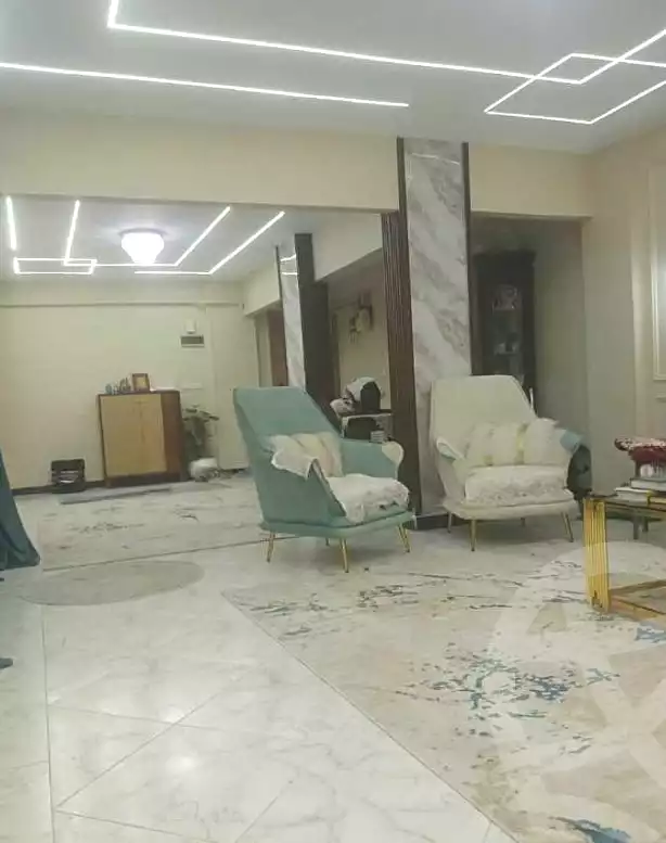 https://aqarmap.com.eg/ar/listing/7372681-for-sale-alexandria-sydy-bshr-sydy-bshr-qbly-hassan-refaat-st