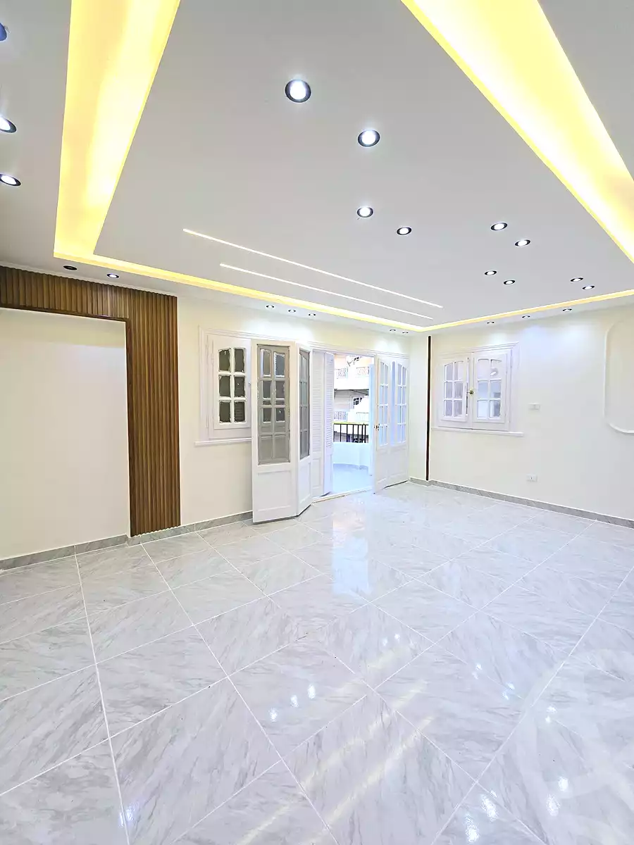 https://aqarmap.com.eg/en/listing/7372872-for-sale-alexandria-al-agamy-shataa-el-nakheel