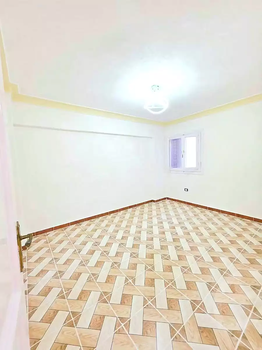 https://aqarmap.com.eg/ar/listing/7373038-for-sale-alexandria-al-agamy-shataa-el-nakheel