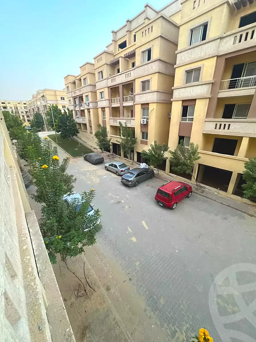 https://aqarmap.com.eg/ar/listing/7373653-for-sale-cairo-6th-of-october-hadaeq-october-compounds-djlh-blmz-m-mr-lmrshdy