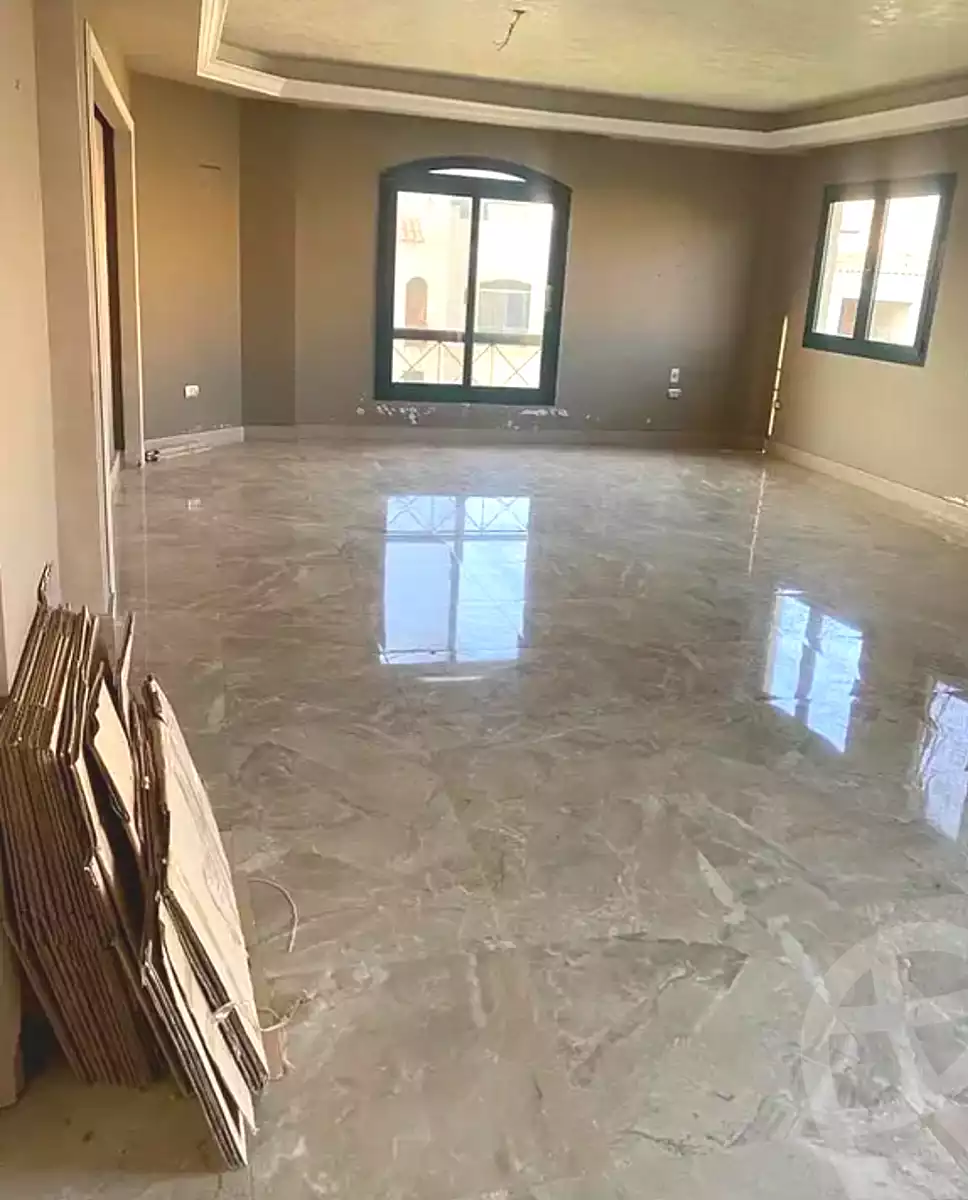 https://aqarmap.com.eg/ar/listing/7373813-for-sale-cairo-new-cairo-compounds-zizinia-city